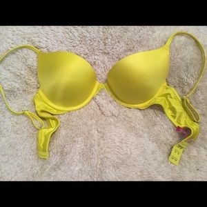 Victoria’s Secret bra